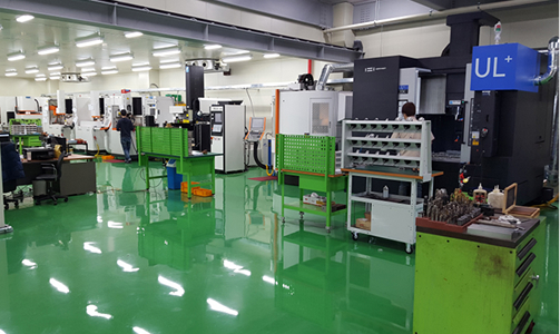 Mold Technology 작업현장 이미지2